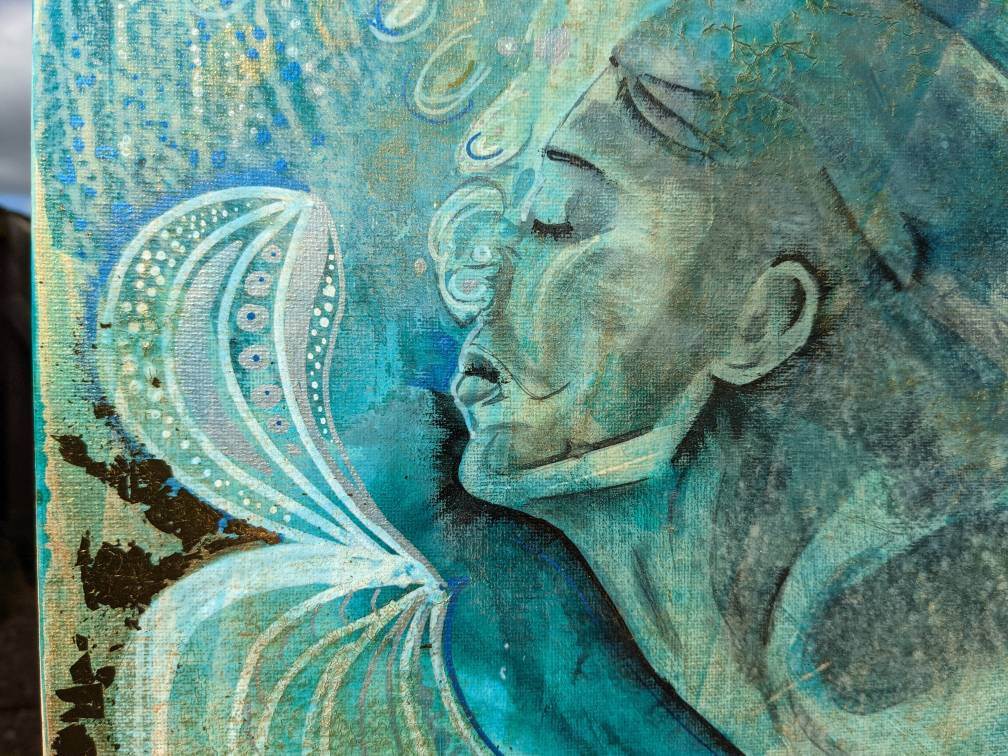 Float like foam on the sea